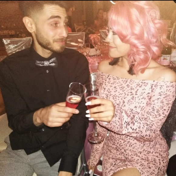 Meet your Posher, Carmie🌸 - Picture 6 of 15